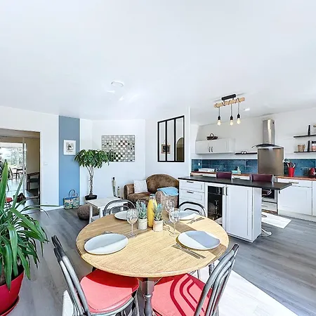 아파트 Le Costour Beau T3 Avec Balcon Et Vue Verdoyante
